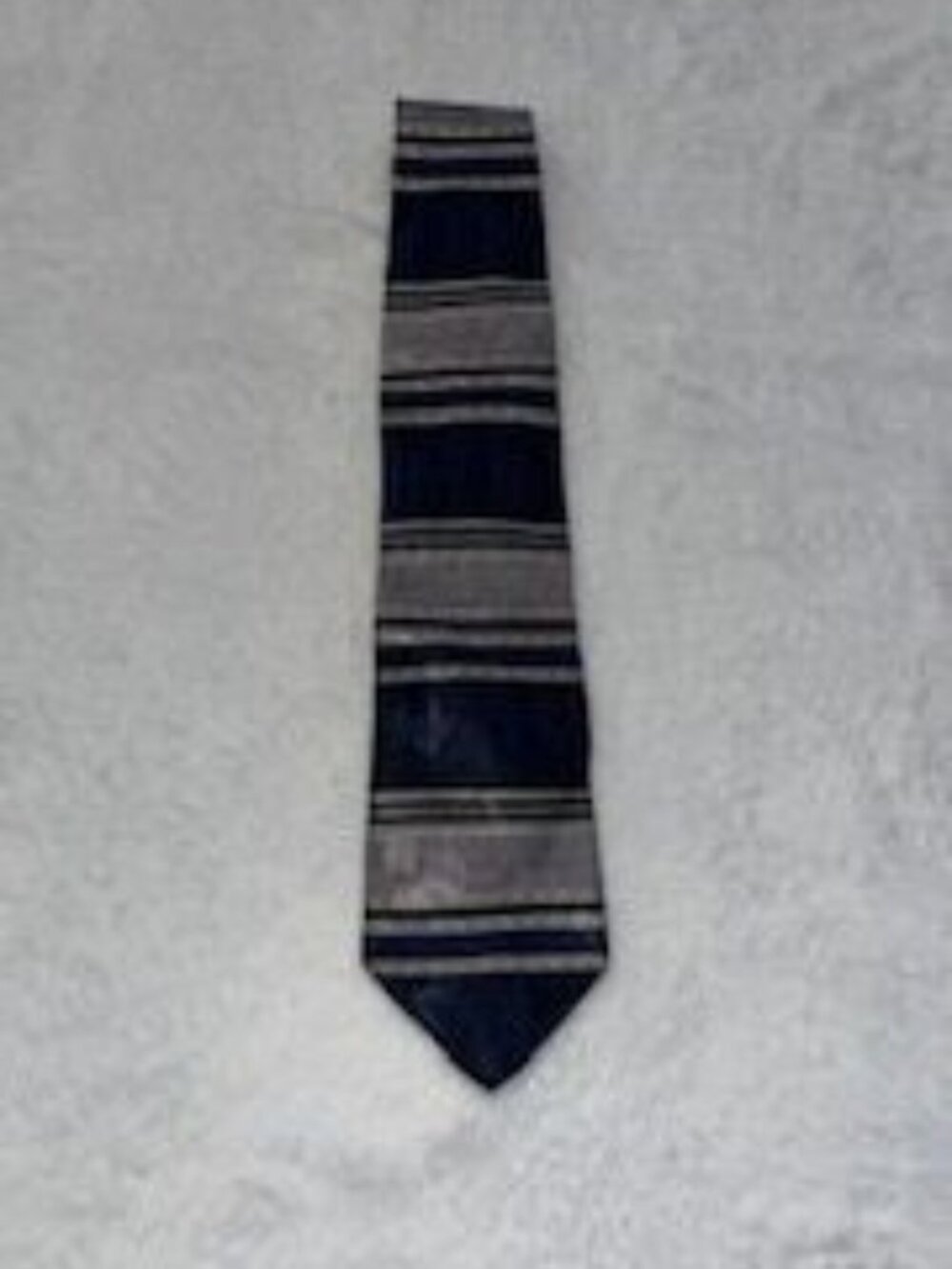 Don Loper of Beverly Hills Tie